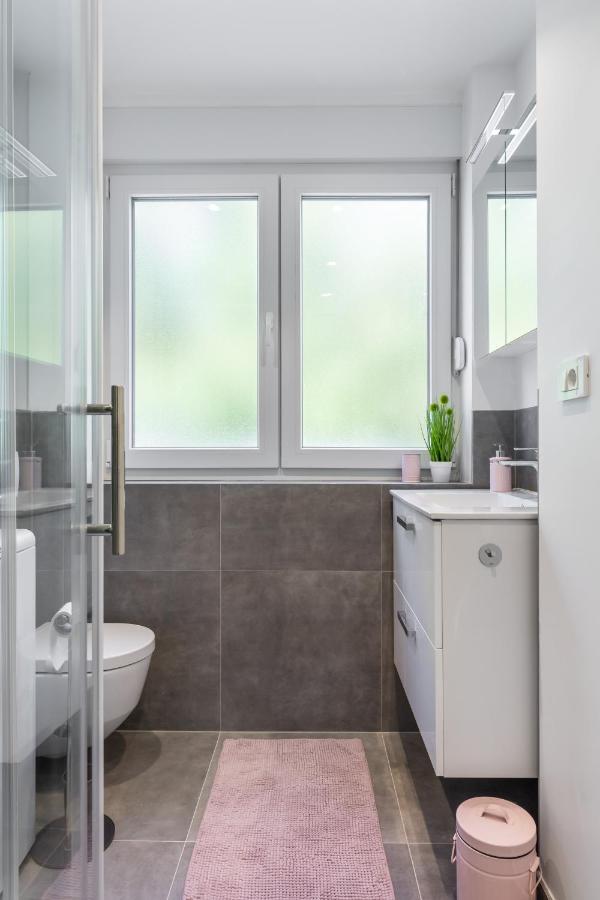 Down Town Apartment Сплит Экстерьер фото