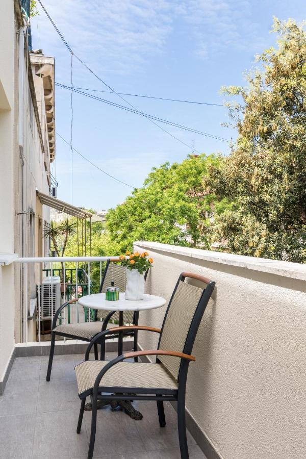 Down Town Apartment Сплит Экстерьер фото