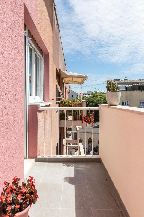 Down Town Apartment Сплит Экстерьер фото